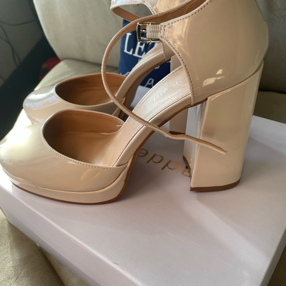 Shoes tried on never worn